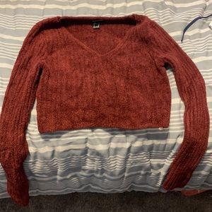 Never worn, cropped sweater